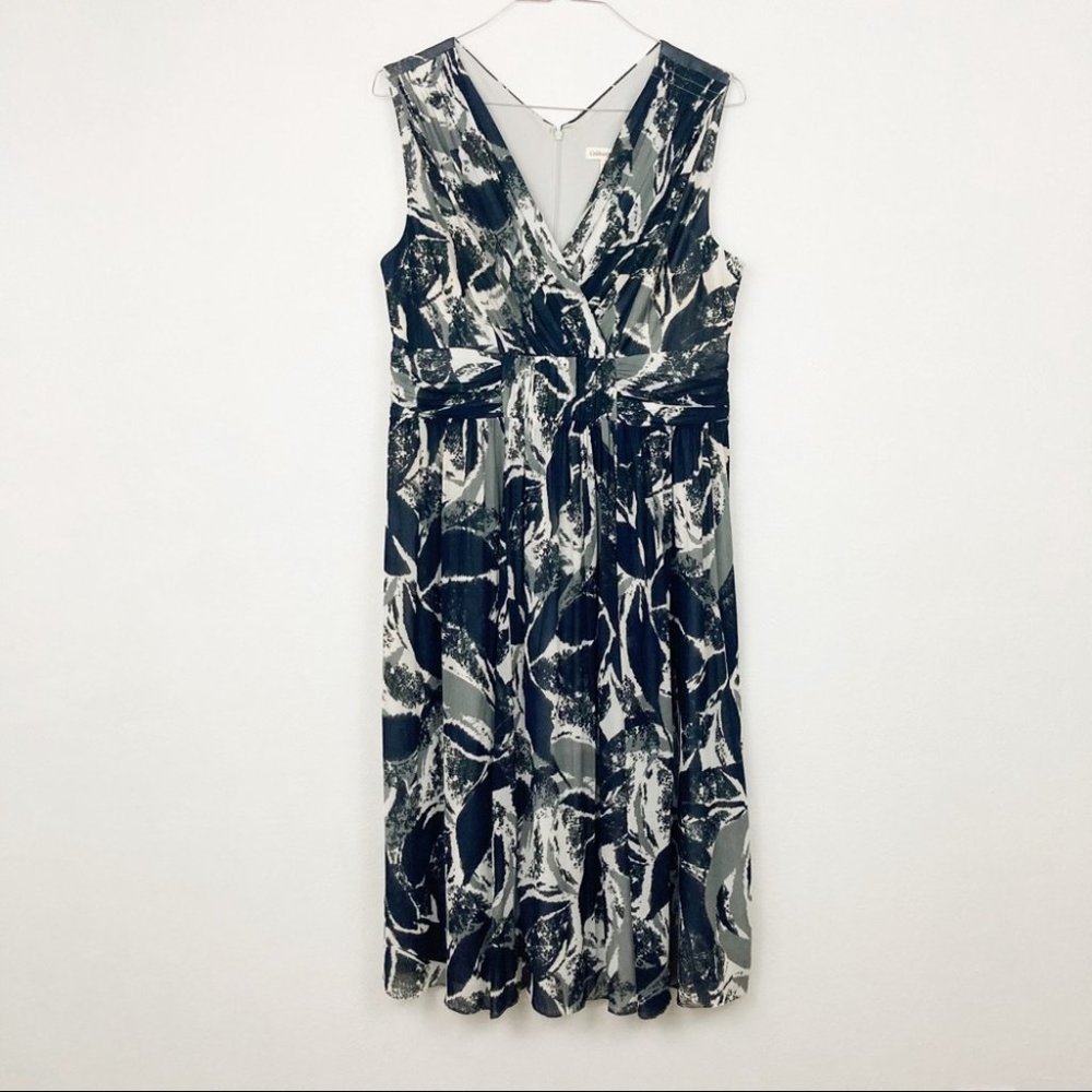 Coldwater Creek Navy, Gray & White Abstract Print Midi Dress